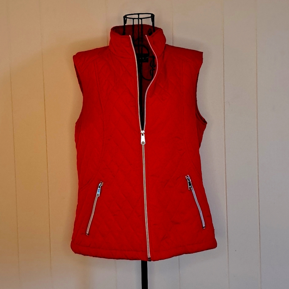 Red Puffer Vest with Zipper Pockets - Black Rivet